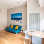 Artist\'S Studio In Stockbridge