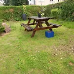 White House In Edinburgh, 2 Bedroom Good Location