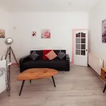 Warm&Welcoming City Centre Apartments By Meadows 11