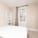 Royal Mile Apartments