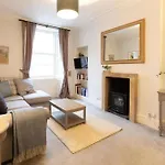 Beautiful 1 Bedroom Flat In Vibrant Stockbridge