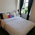 Edinburgh City Center Haymarket Double Room