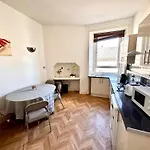 Slatefords Victorian Apartment - Fast Wifi & Central - 10 Mins To Princes Street