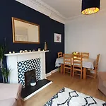 Beautiful Ground Floor Flat Near Haymarket