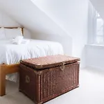 Central & Modern 2Bd Flat - Edinburgh