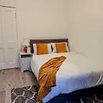 Cozy Room In Edinburgh Center