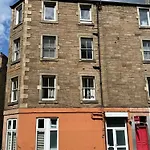Luxury Modern Studio L Central Edinburgh L Pet Friendly