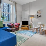 Bright Large Bedroom Br1