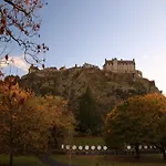 Attractive Edinburgh Leith Apartment
