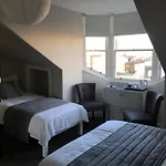 Amaryllis Guest House