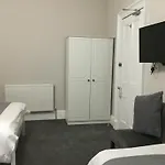 Amaryllis Guest House