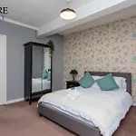 Stunning 3 Bedroom Apartment Edinburgh
