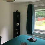 1 Bed Flat Near Murrayfield