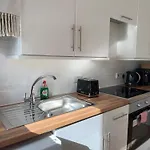 Stylish One Bedroom Apartment