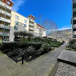 Luxury Apartment At Edinburgh