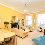 Joivy Chic And Spacious House At The Heart Of The City