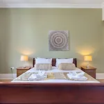 No32 Hotel