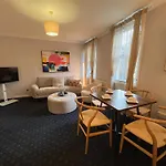 Nicolson Street Two Bedrooms
