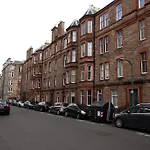 Hamish\'S Hame Edinburgh Licence No Eh 69774 P