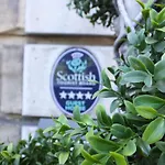 Queens Guest House