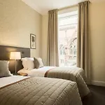 Fountain Court Apartments - Royal Garden