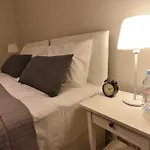 Meadowbank House Luxury Apartment