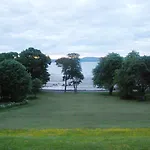Almond House Lodge
