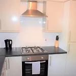 Kelpies Serviced Apartments - Cameron