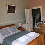 Dalmore Lodge Guest House