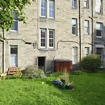 Comely Bank Apartment