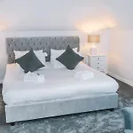 Garfield Guest House