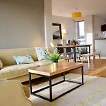 Beautiful Apartment With Fantastic Views