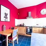 Joivy Amazing Location - Charming Apartment By The Edinburgh Castle!
