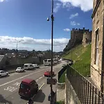 Altido Retro Castle Retreat 2Bed