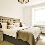 Joivy Luxury Flats On George Street