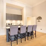 Joivy Exquisite Flat In The City Centre