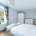 Holyrood Skyline Apartment