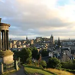 Edinburgh Fortyfour Apartment