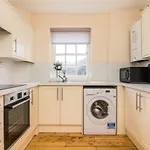 Sunny & Spacious Royal Mile Apt Dating From 1677