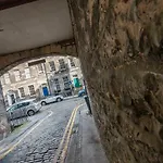 No. 2 In The Lane