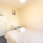 Central & Stylish 3 Bedroom, 2 Bath, Free Parking