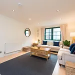 3C Dublin Street