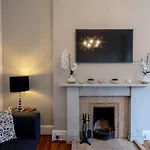 Edinburgh Serviced Apartment