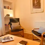 The St Mary\'S Street Residence