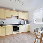 Dicksonfield Groud Floor Apartment