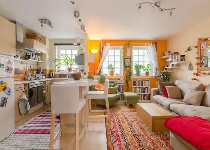 Guestready - Cosy & Bright - Central Flat