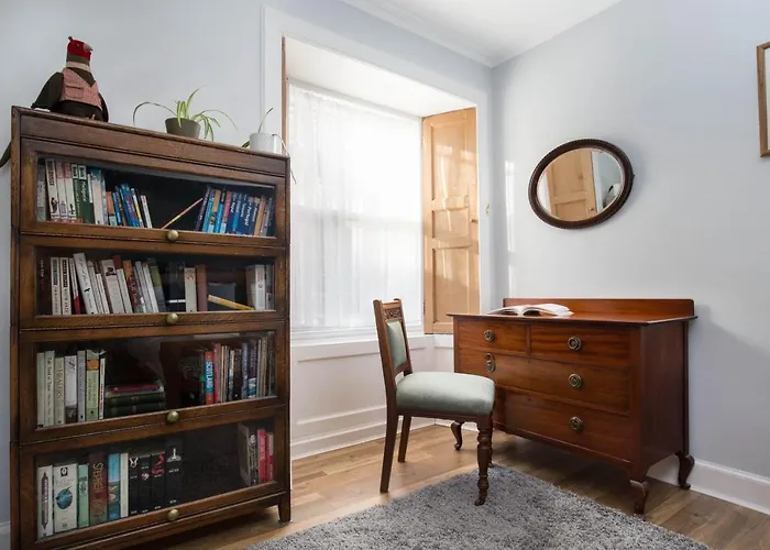 The Third - Edinburgh Georgian Apartment