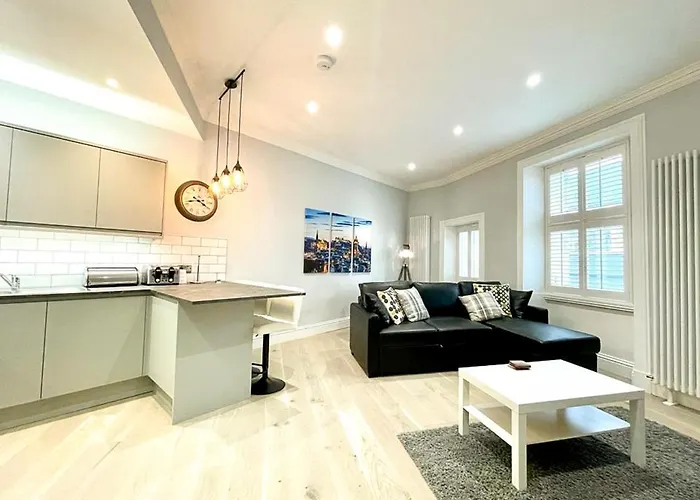 Gorgeous 2Br & Central Edinburgh Bolt-Hole