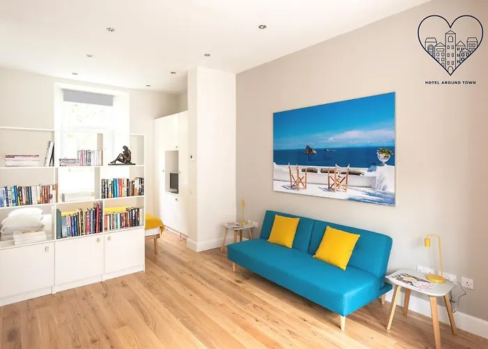 Artist\'S Studio In Stockbridge