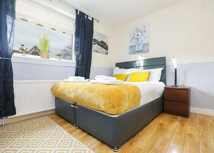 Mystayinn Elegant Edinburgh Guest House - Excellent Location - Free Parking - Five Star Amenities